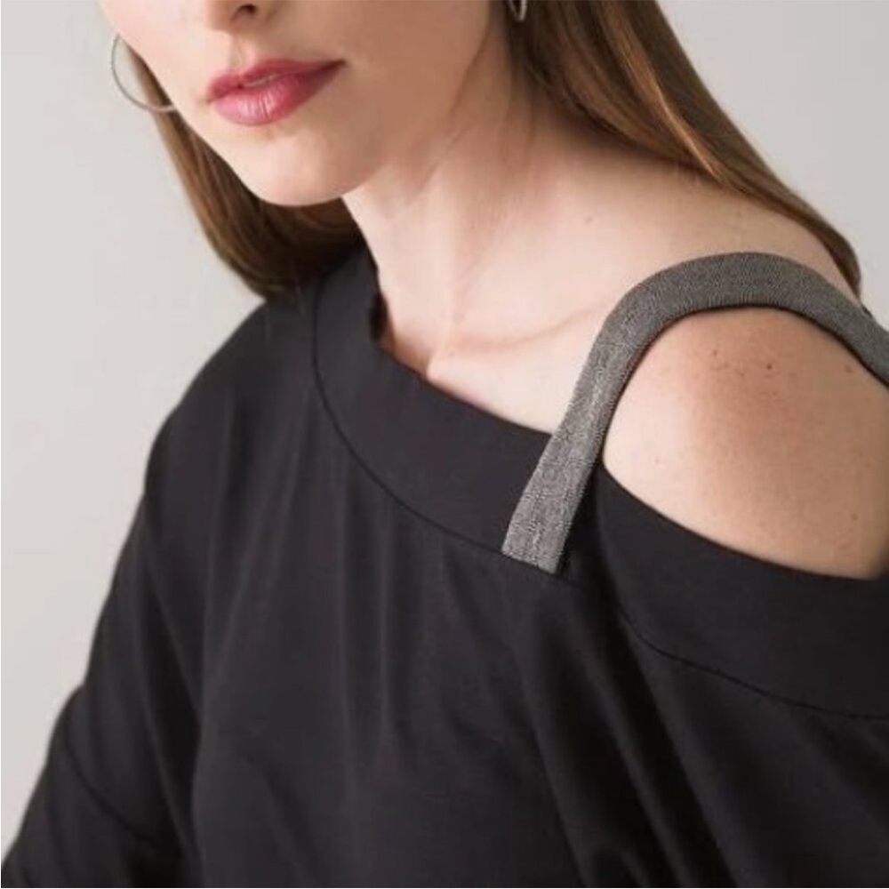 WHBM Cold Shoulder Top | Black | Size M